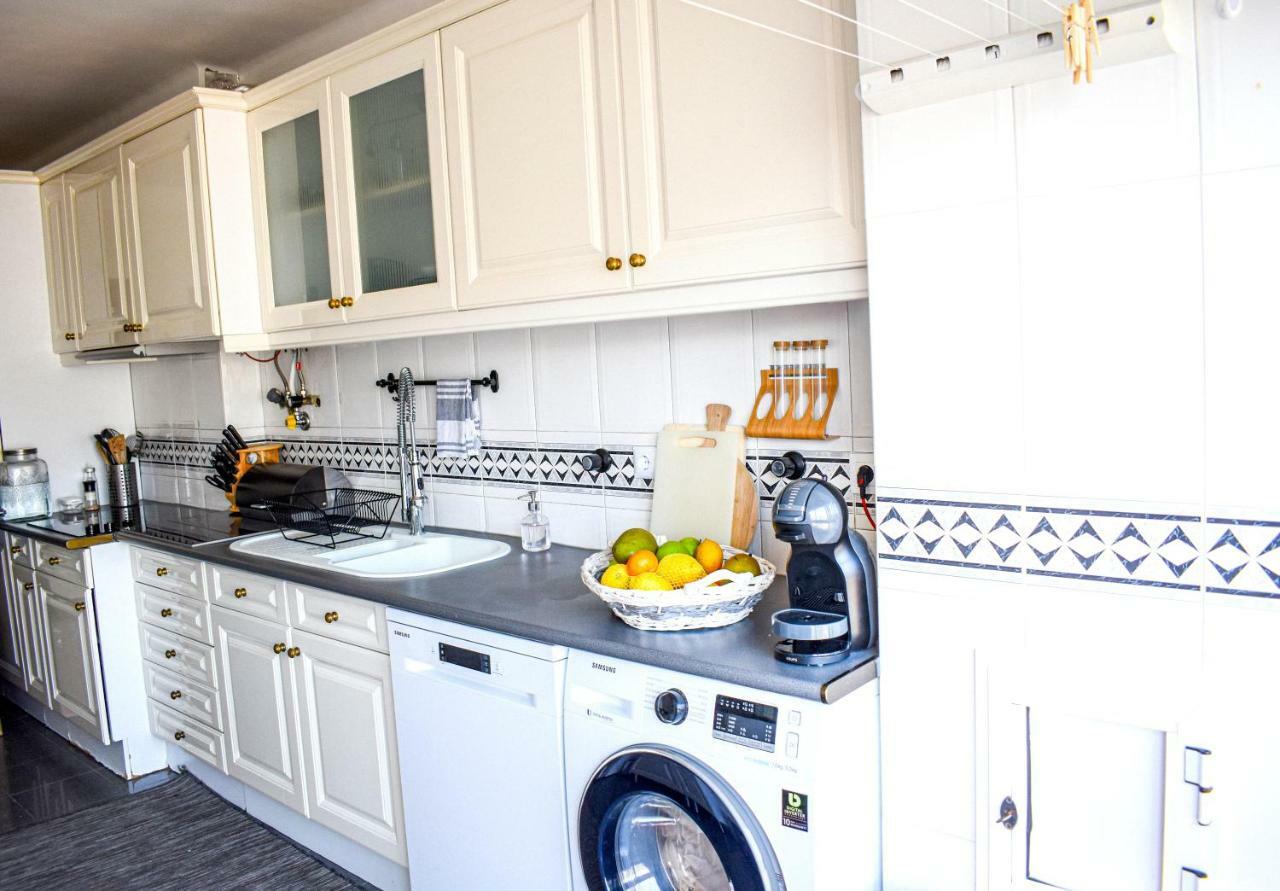 Lisbon Sky View 3Br Home + Near Airport + Free Parking Kültér fotó