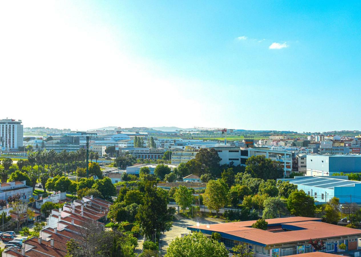 Lisbon Sky View 3Br Home + Near Airport + Free Parking Kültér fotó